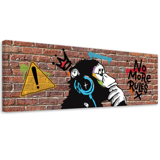 Paveikslas ant drobės, Banksy, DJ Monkey raudonų plytų fone Paveikslai ant drobės Gera namie - Geranamie.lt