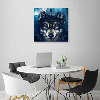 Wall clock, Wolf and the moon