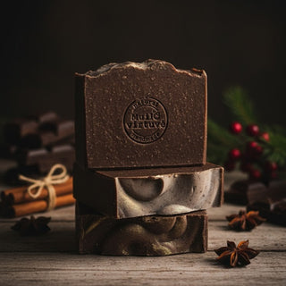 ranku_darbo_sokolado_muilas_gera_namie